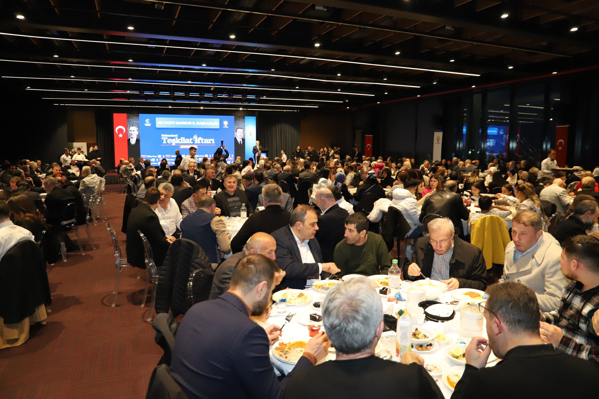 Ak Parti Samsun İl Başkanlığı Teşkilat İftarı Geniş Katılımla Gerçekleştirildi (6)