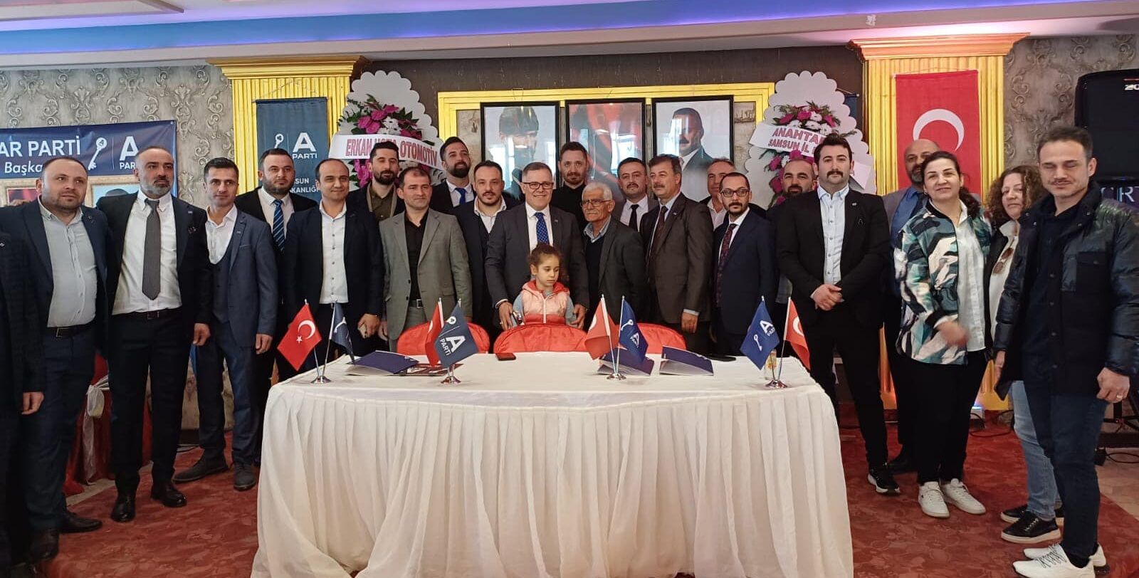 Anahtar Parti Bafra İlçe Başkanlığına Osman Engiz Seçildi (6)