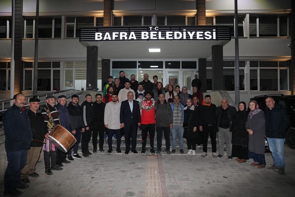 Avrupa Üçüncüsü Resul Güne’ye Bafra’da Coşkulu Karşılama (3)