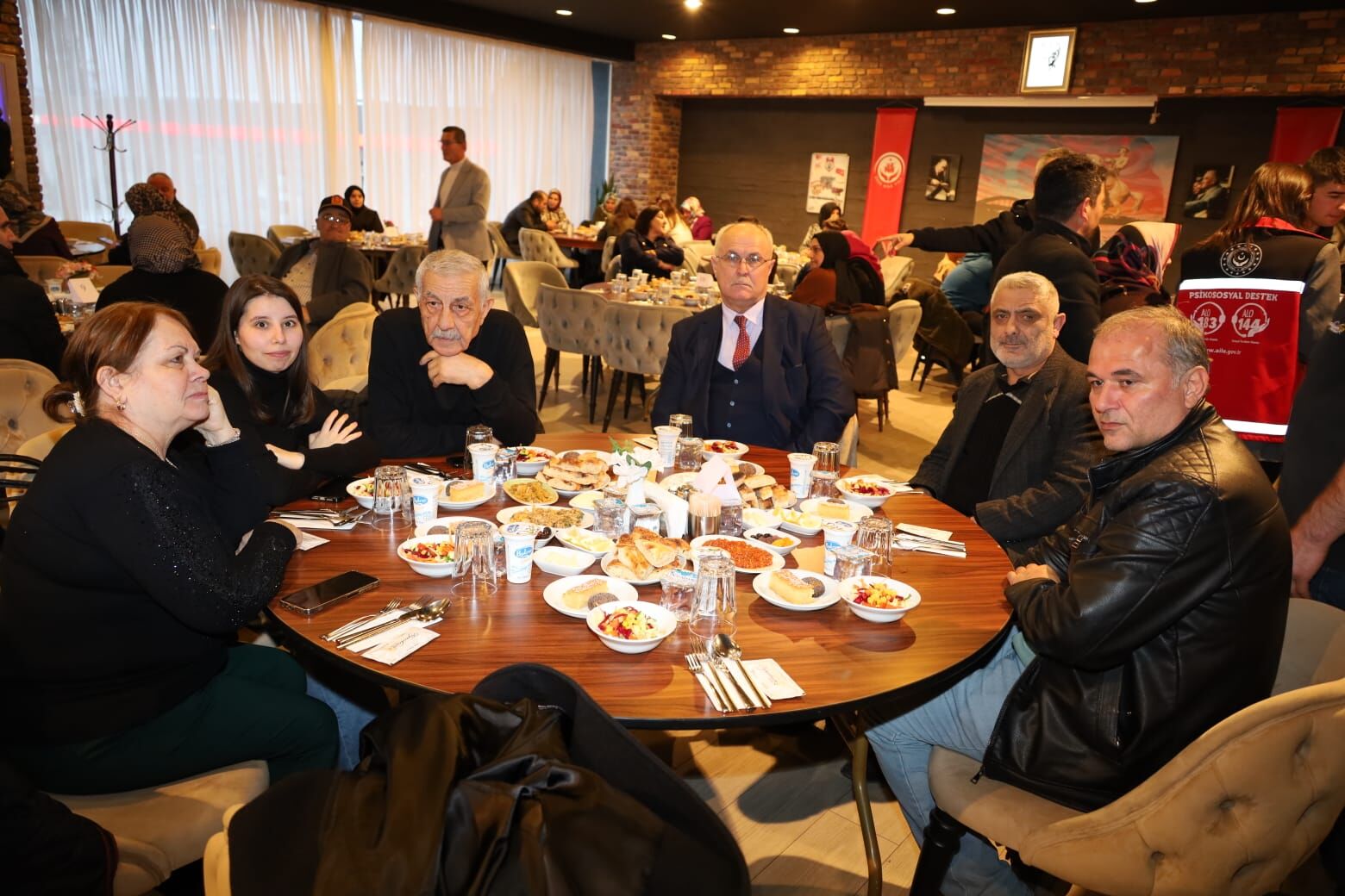 Bafra Kaymakamlığından Şehit Aileleri Ve Gazilere İftar Yemeği 5