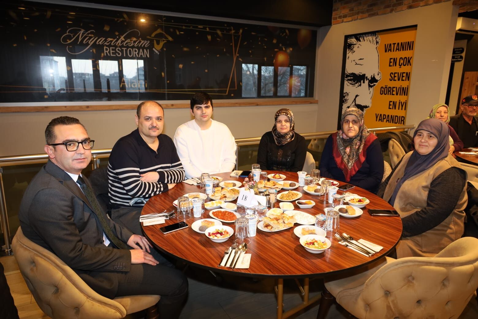 Bafra Kaymakamlığından Şehit Aileleri Ve Gazilere İftar Yemeği 6