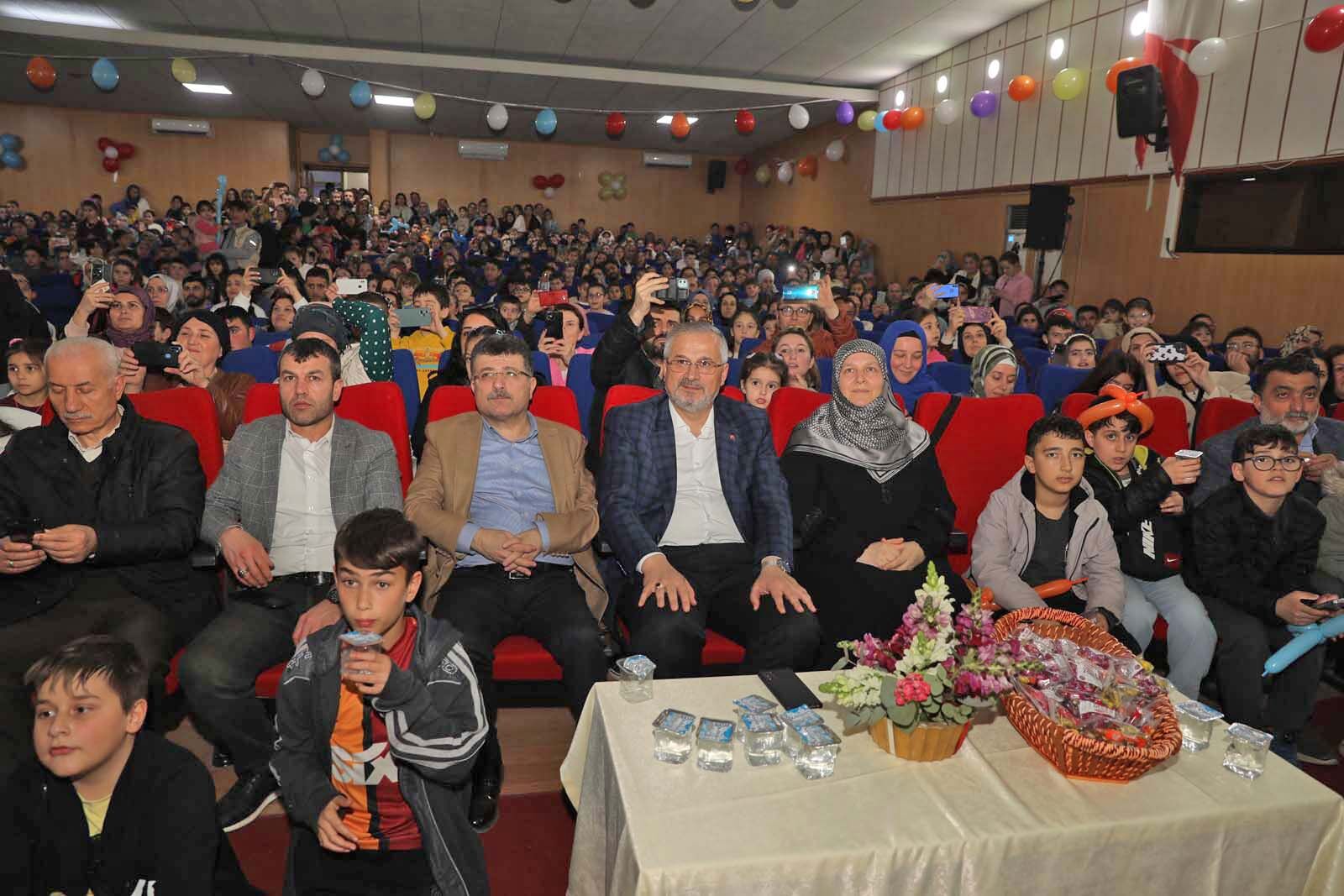Bafra’da Sele Sepet Top Kandi̇l Şenli̇kleri̇ Görsel Şölene Dönüştü (3)