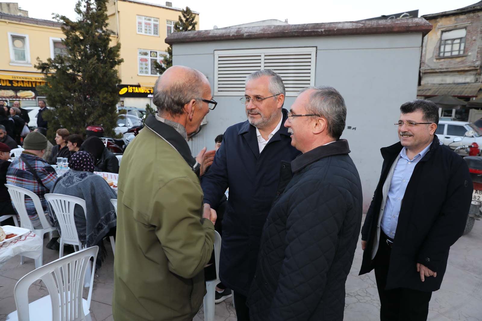 Başkan Kılıç, Milletvekili Kırcalı Ve Ak Parti İlçe Teşkilatı, Vatandaşlarla Aynı Sofrada (7)