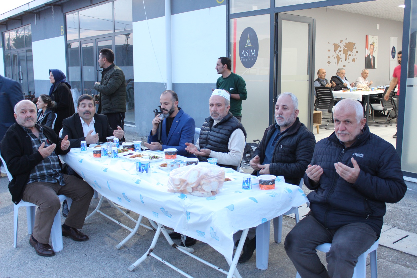 Elifli Mahallesi Sakinleri İftar Yemeğinde Buluştu (38)