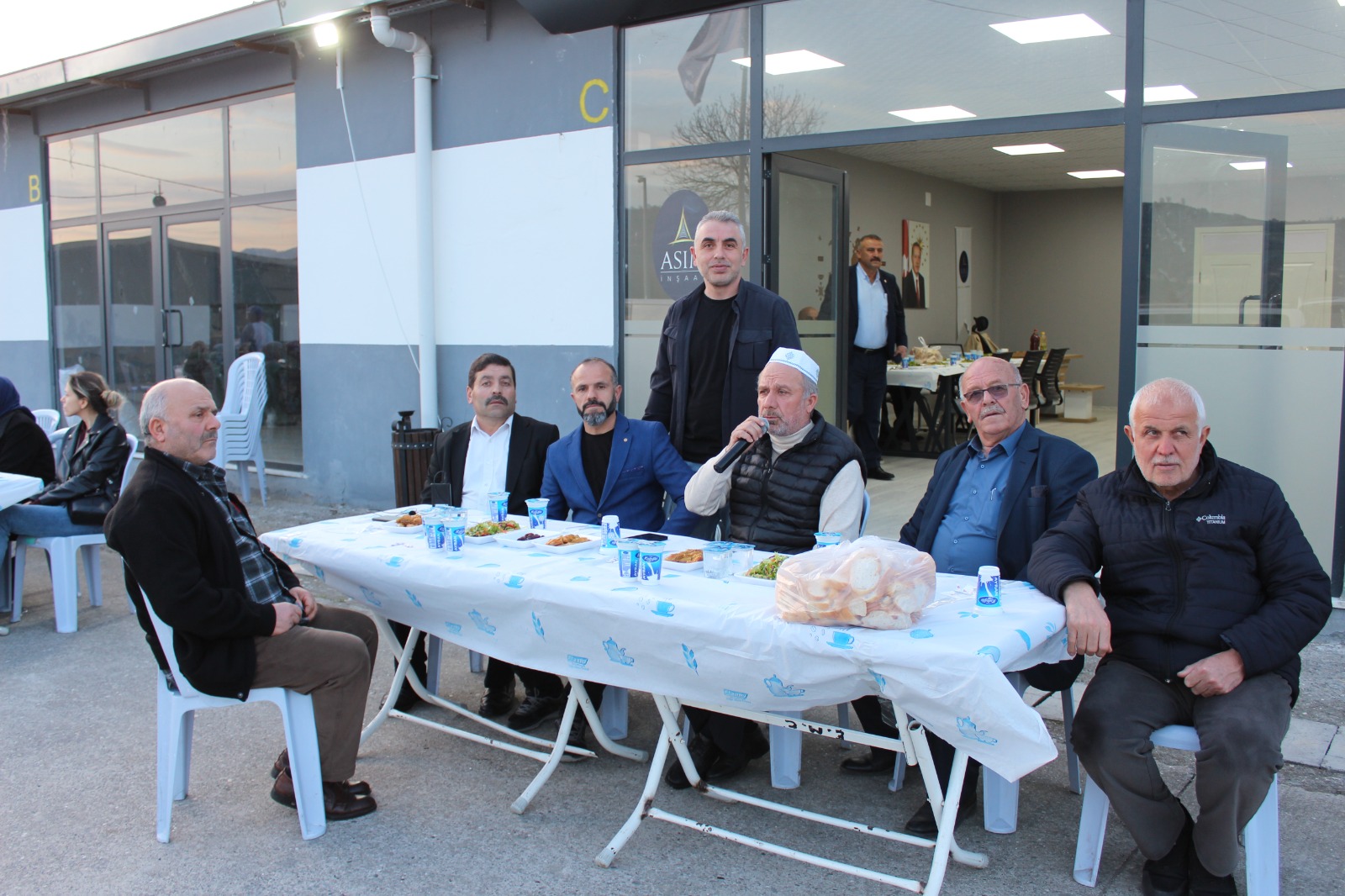 Elifli Mahallesi Sakinleri İftar Yemeğinde Buluştu (6)