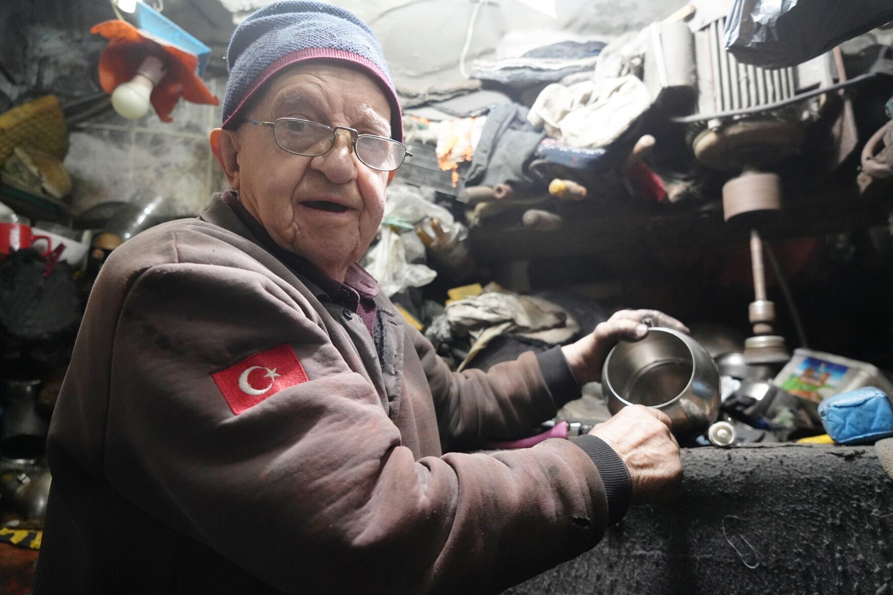 Eski Mutfak Eşyalarına 80’Lik Usta İkinci Baharını Yaşatıyor 12