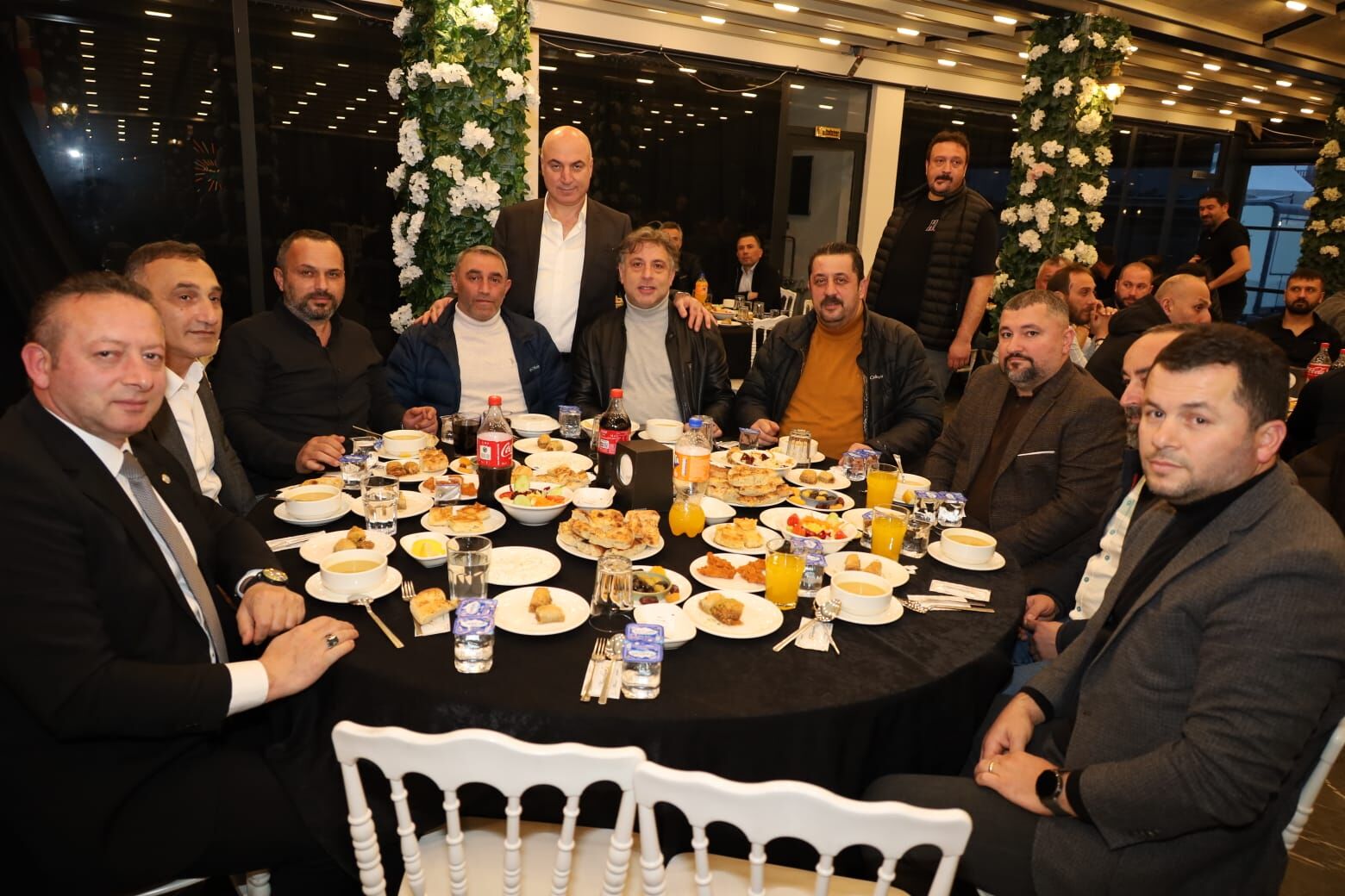 Eyüp Atmaca’dan Geleneksel İftar Yemeği (14)