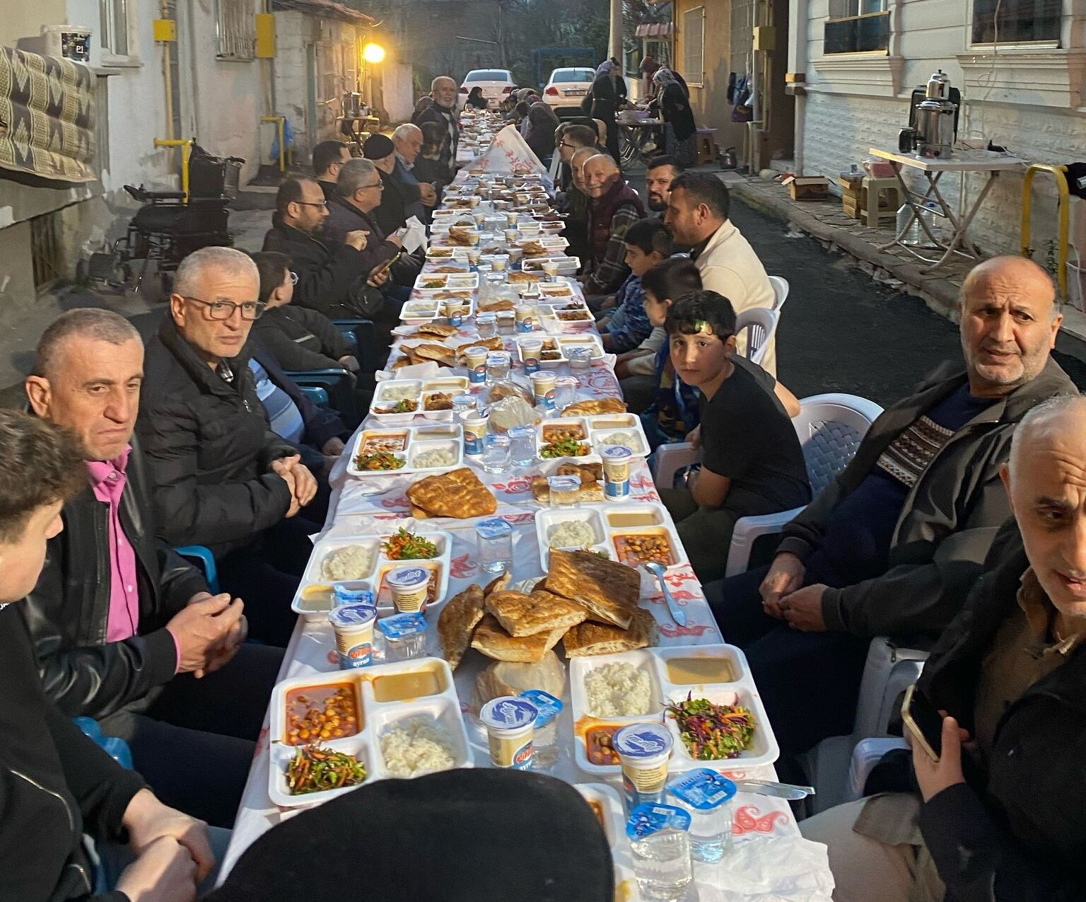 Kavakpınar Mahallesi Sakinlerinden Birlik Ve Beraberlik İftarı (3)