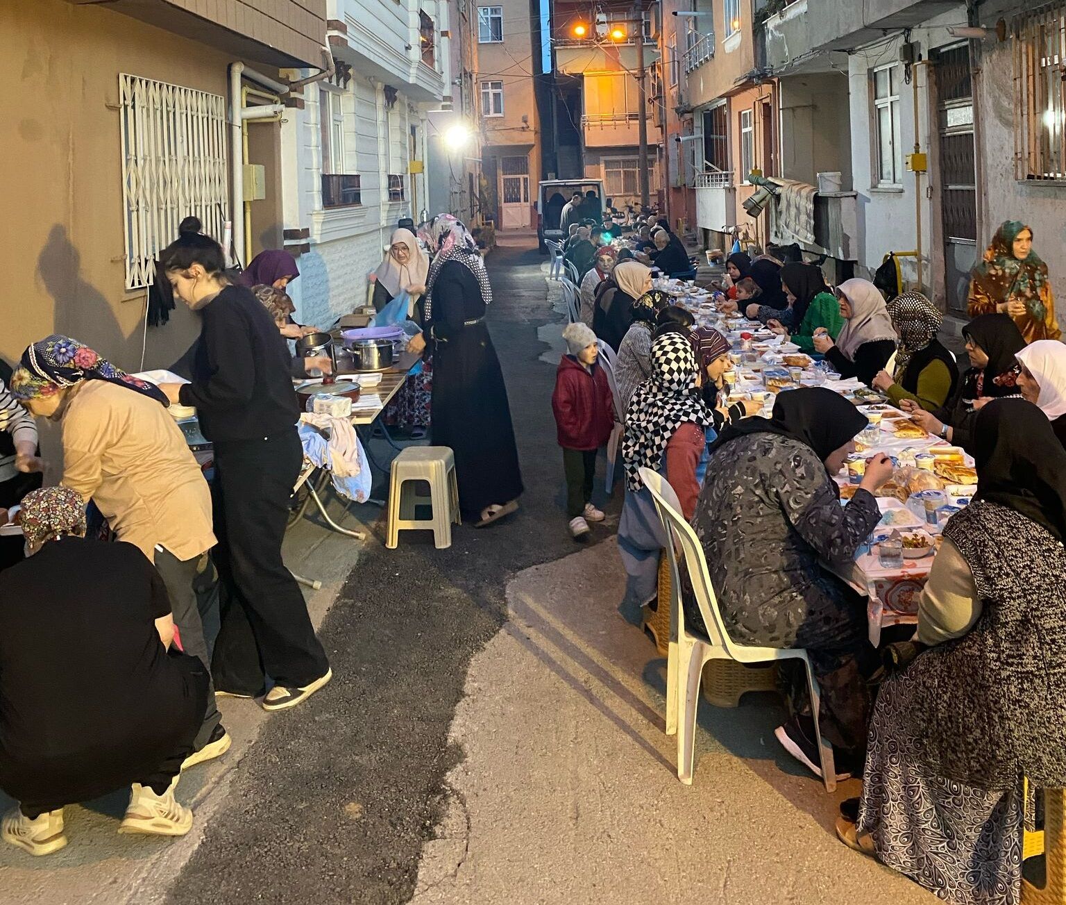 Kavakpınar Mahallesi Sakinlerinden Birlik Ve Beraberlik İftarı (6)