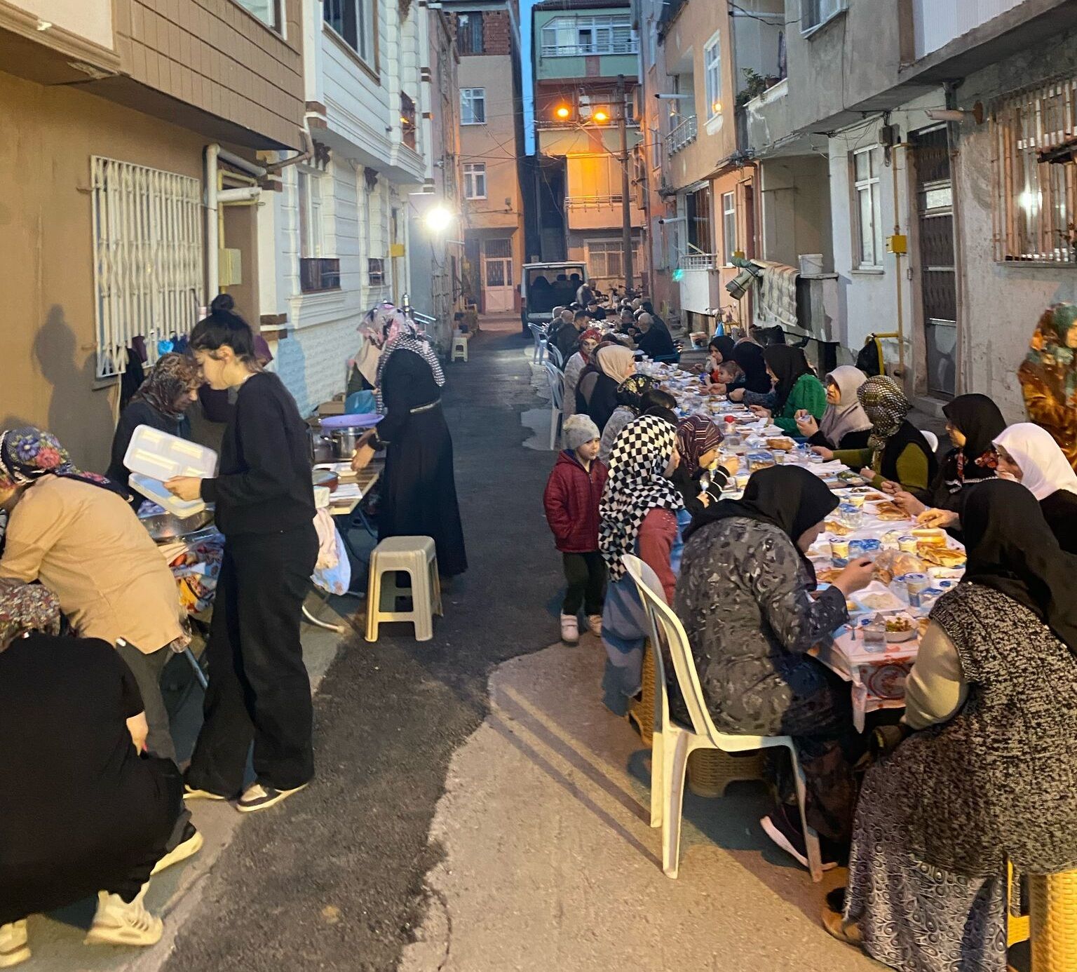 Kavakpınar Mahallesi Sakinlerinden Birlik Ve Beraberlik İftarı (8)