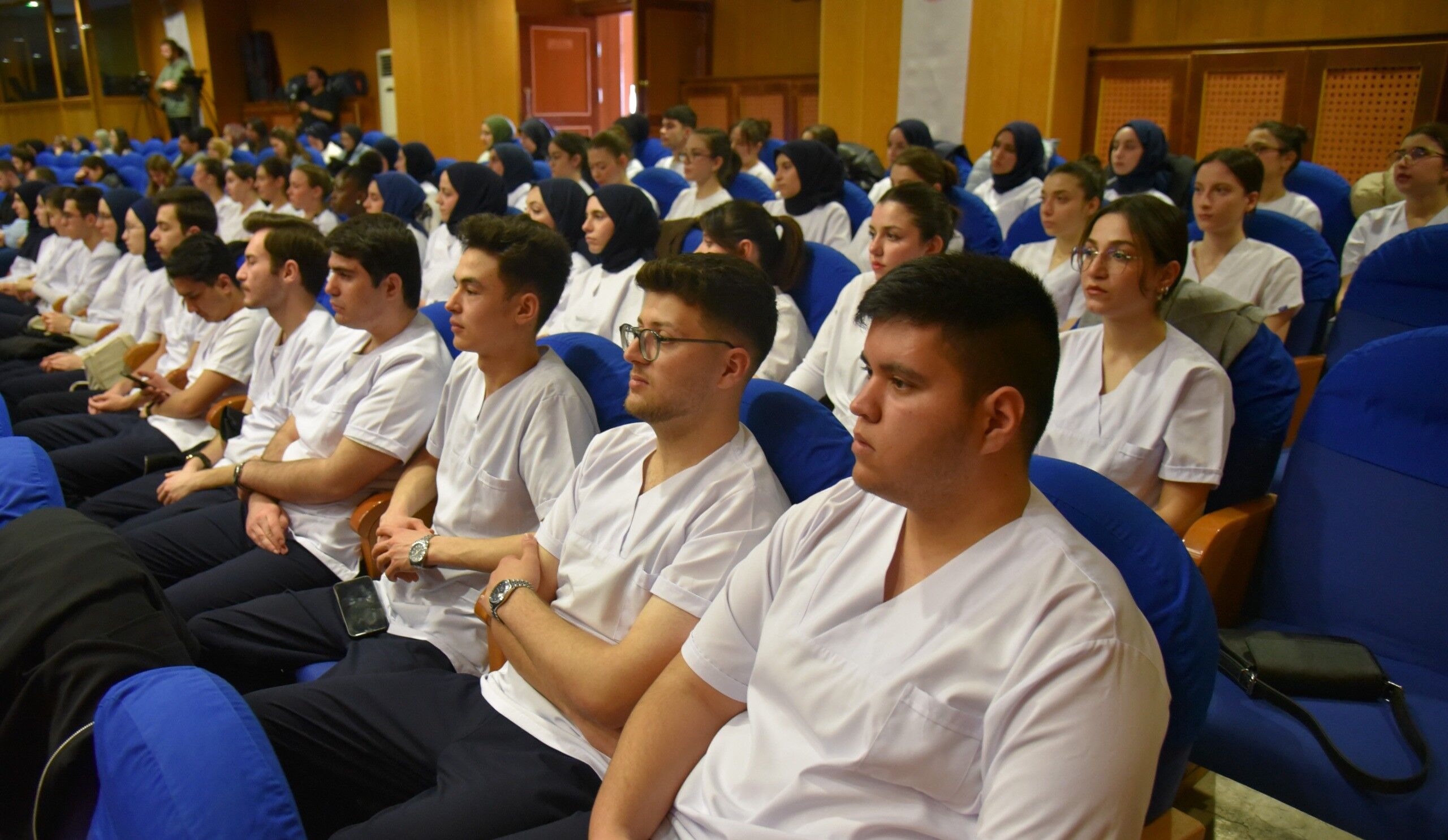 Omü'de Hemşire Adaylarının Üniforma Heyecanı2