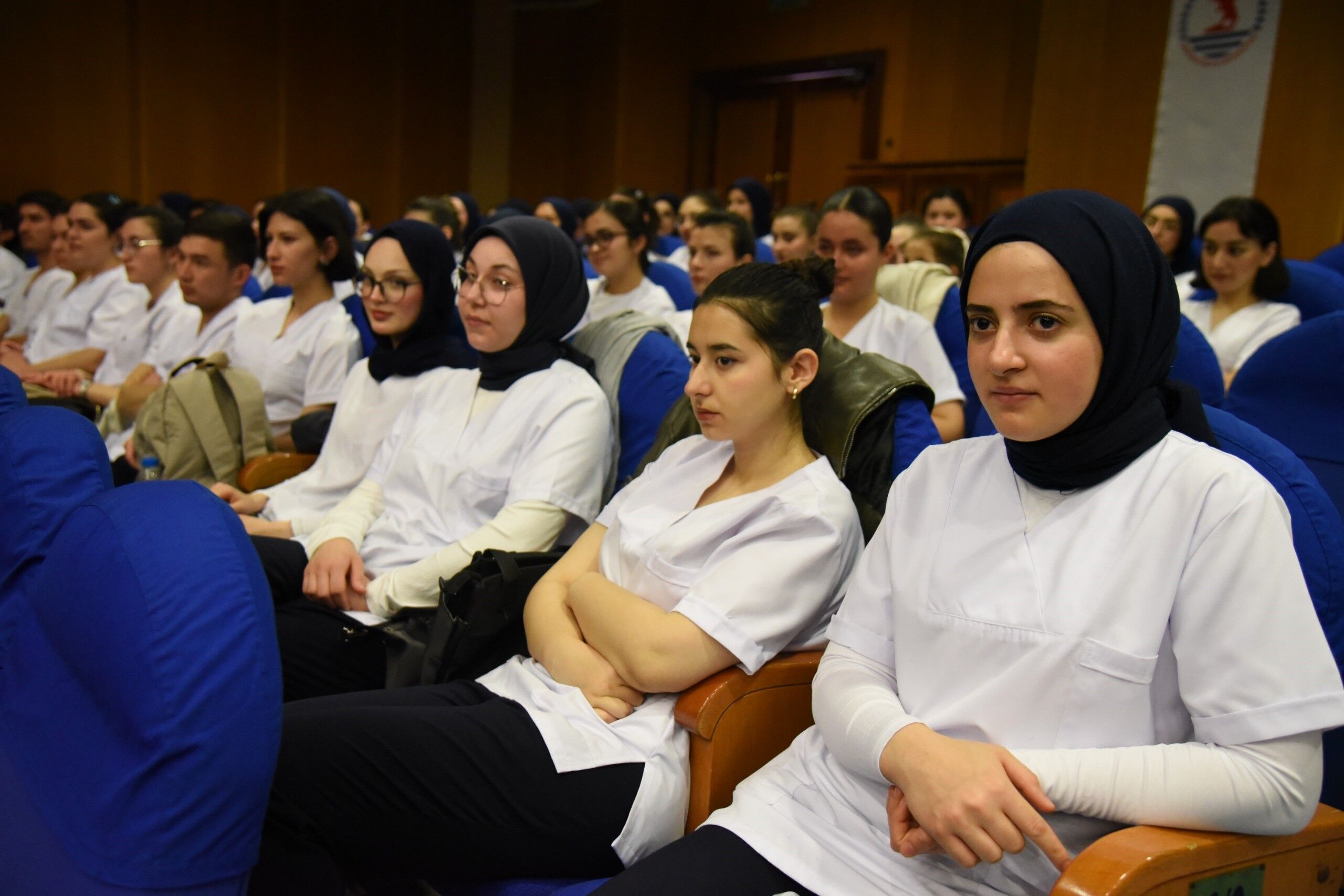 Omü'de Hemşire Adaylarının Üniforma Heyecanı3