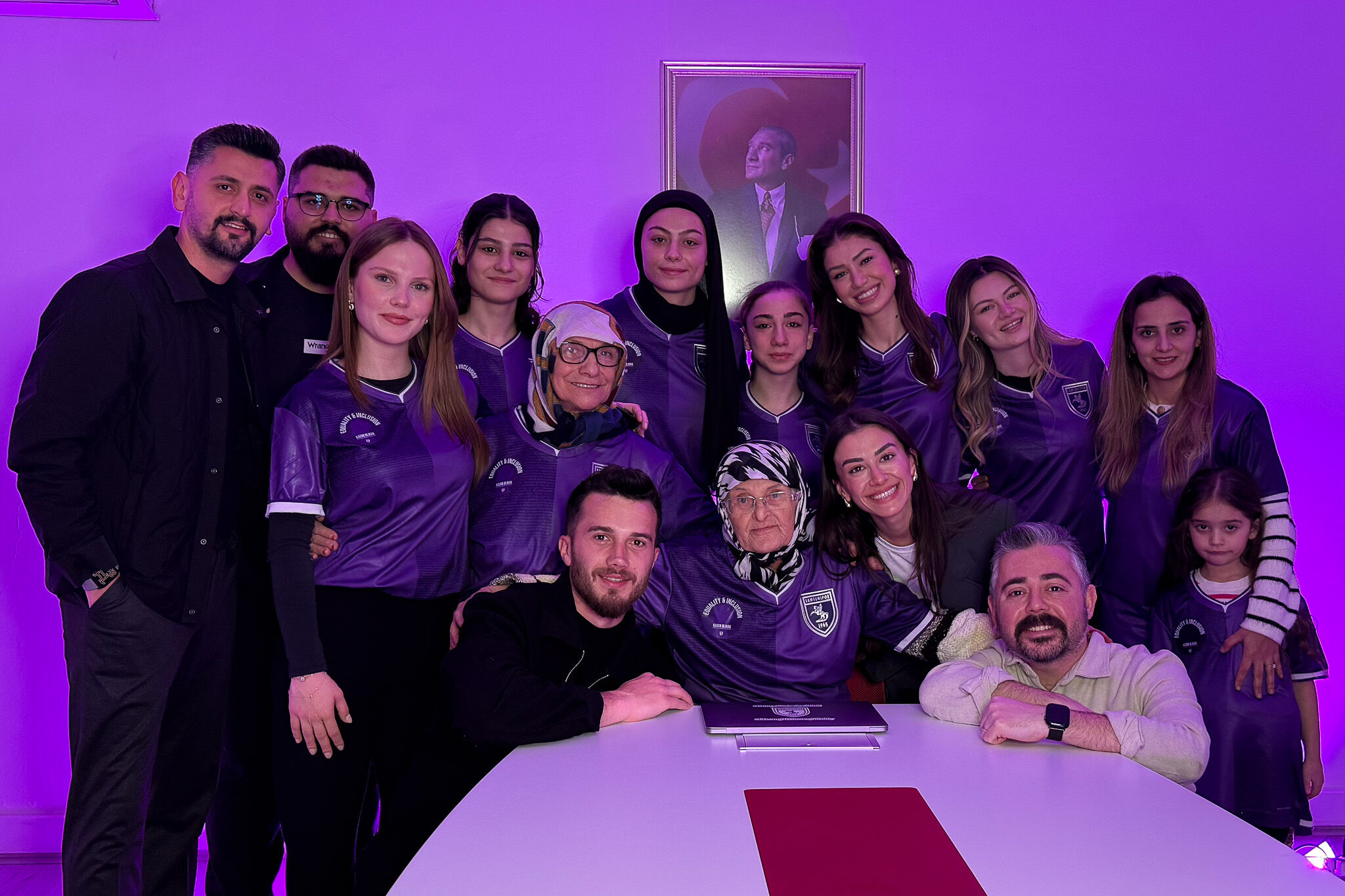 Reeder Samsunspor’dan 8 Mart’a Özel Anlamlı Video “Bizim Hikayemiz” (2)
