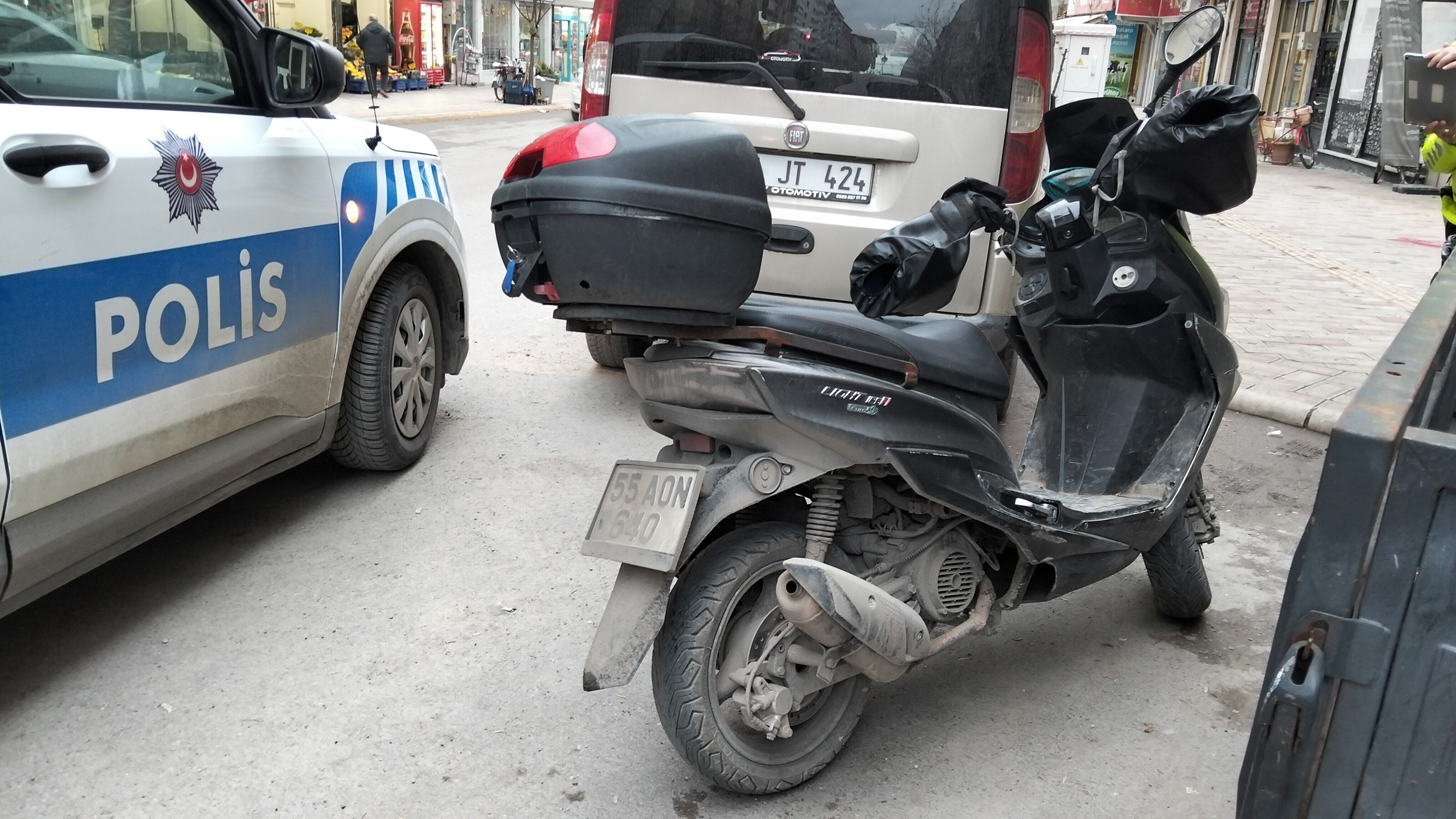 Samsun Bafra'da Devrilen Motosikletin Sürücüsü Yaralandı 2