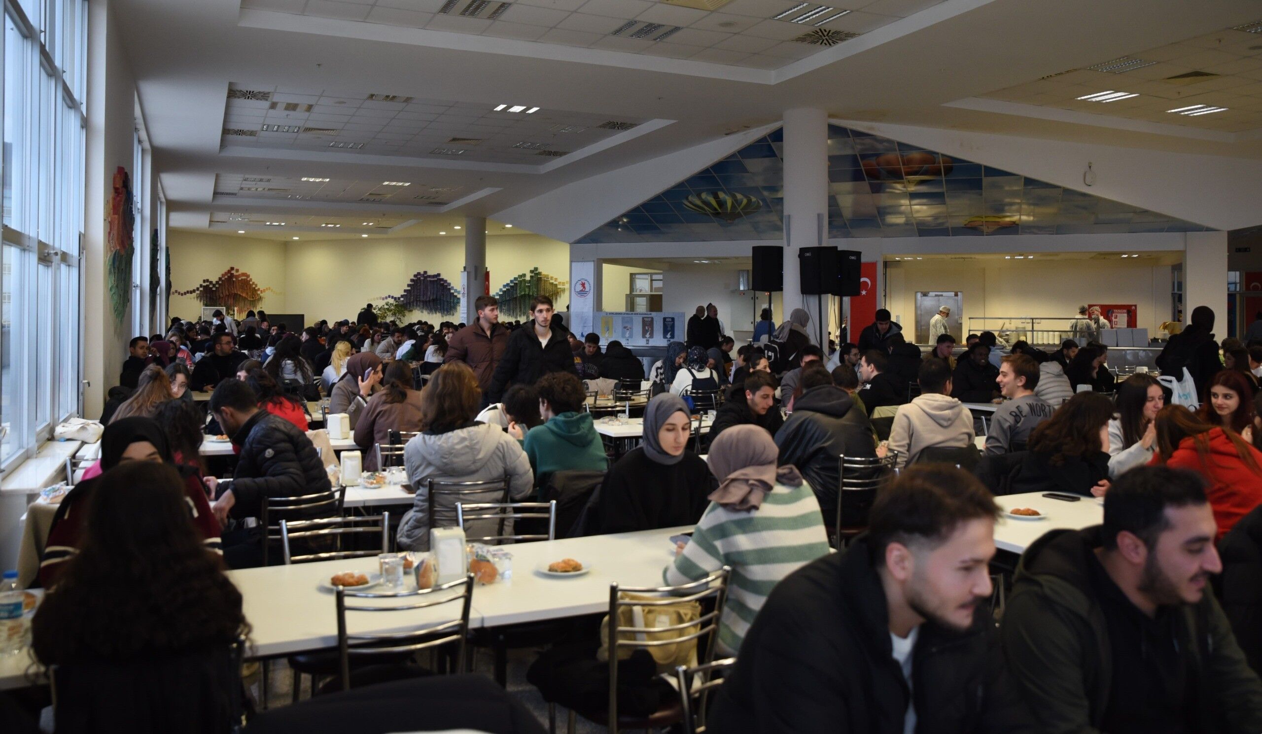 Samsun Omü’de Protokol Ve 4 Bin 500 Öğrenci İftarda Buluştu 4