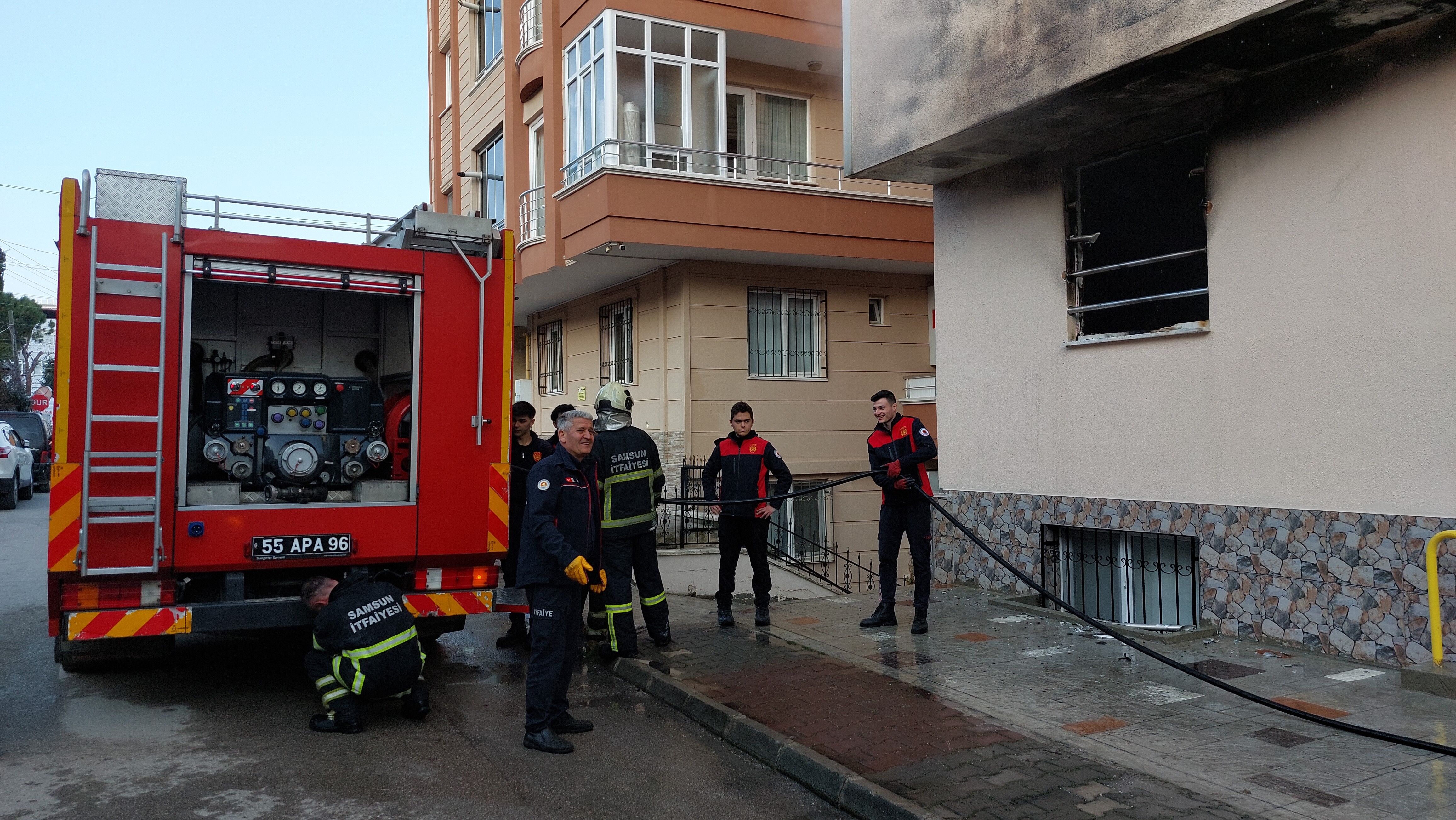 Samsun’da 4 Yaşındaki Çocuk Çakmakla Oynarken Evi Yaktı3
