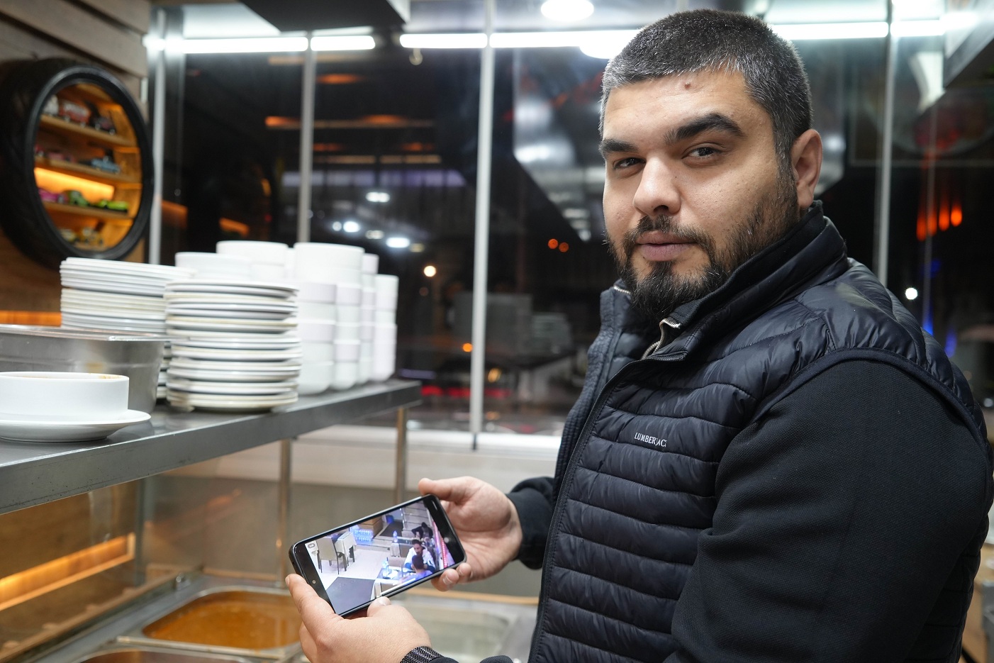 Samsun'da Içtiği Çorbanın Parasını Ödememek Için Tabağa Kıl Koydu1