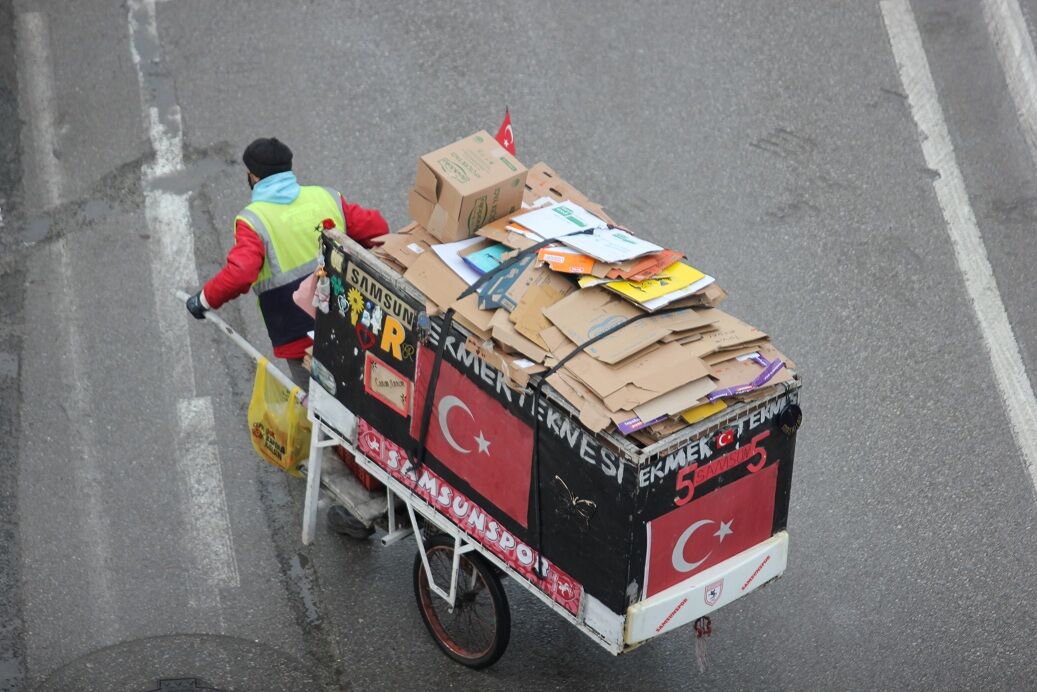Samsun’da Kağıt Toplayıcısının ‘Ekmek Teknesi’ (1)