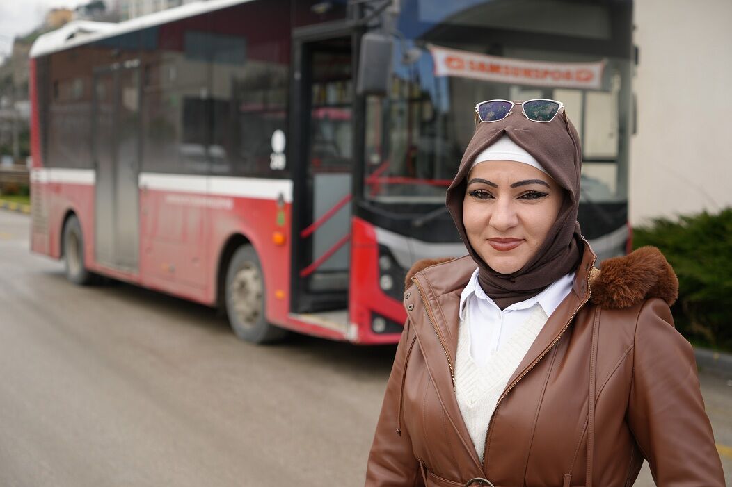 Samsun'un Toplu Ulaşımı Kadınlara Emanet Otobüs Şoförü, Vatman Ve Şef (1)
