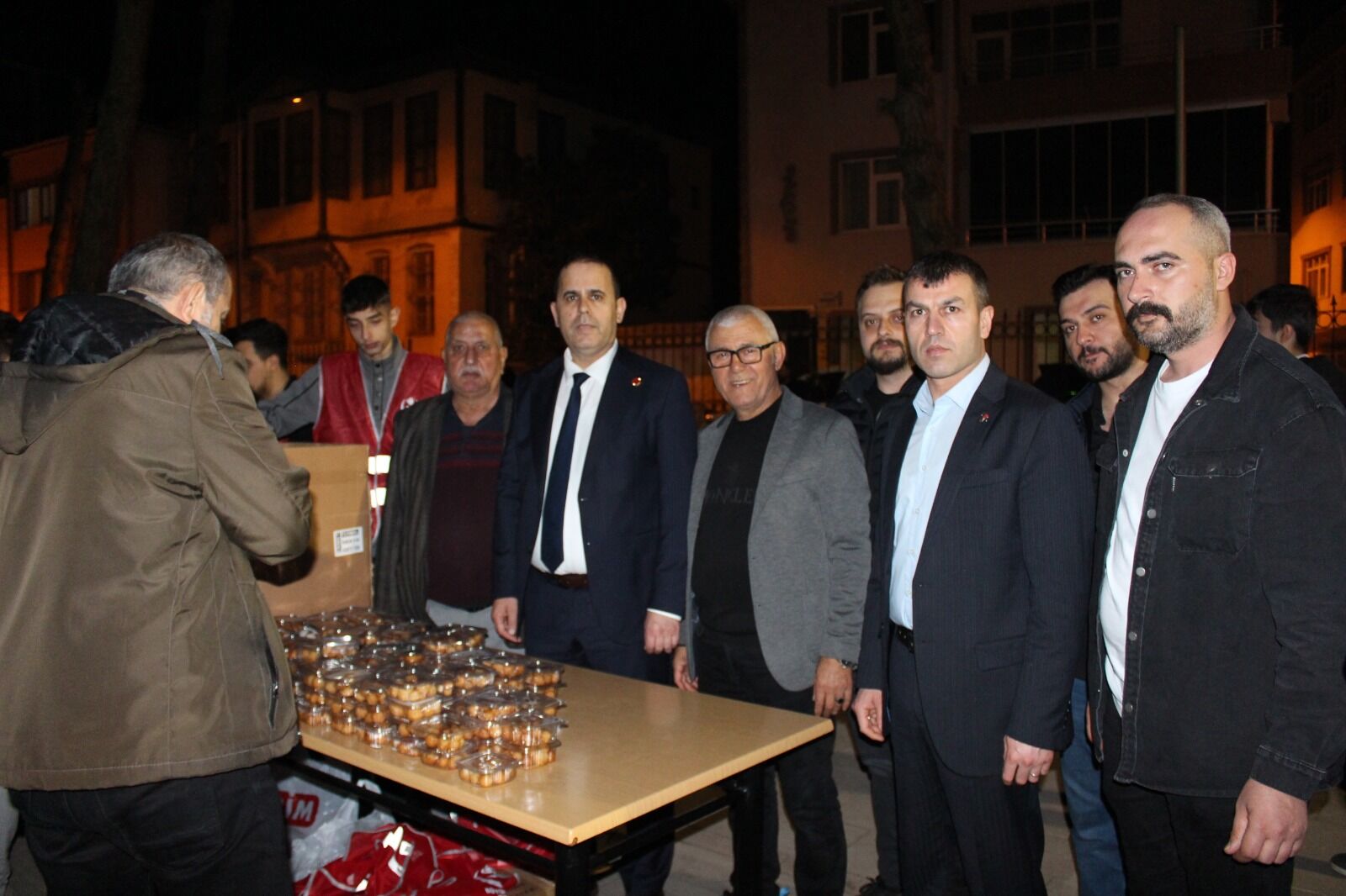 Şehit Lider Muhsin Yazıcıoğlu, Vefatının 16. Yılında Bafra'da Dualarla Anıldı (20)