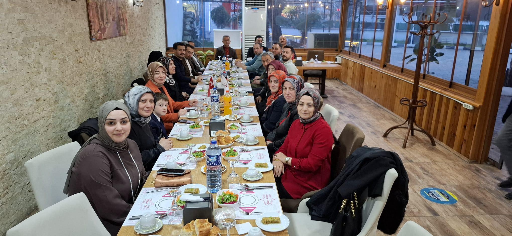 Türk Kızılay Bafra Şubesi İftar Programında Buluştu (2)