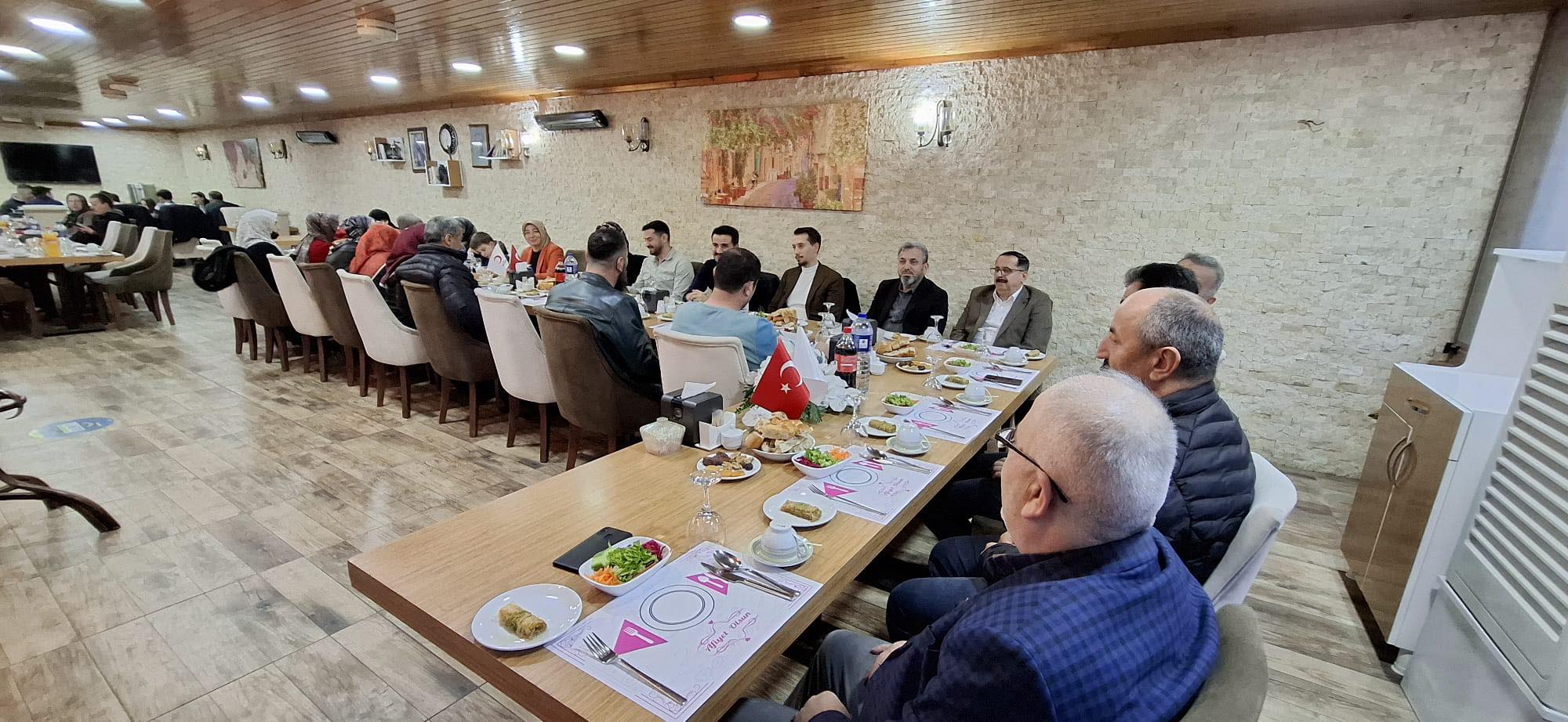 Türk Kızılay Bafra Şubesi İftar Programında Buluştu (4)