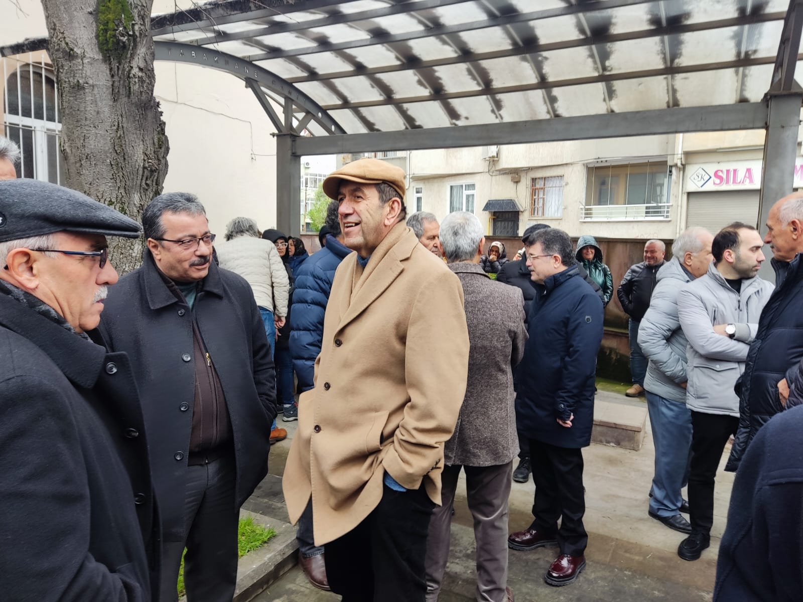 Yaşar Önbaş Son Yolculuğuna Uğurlandı (6)