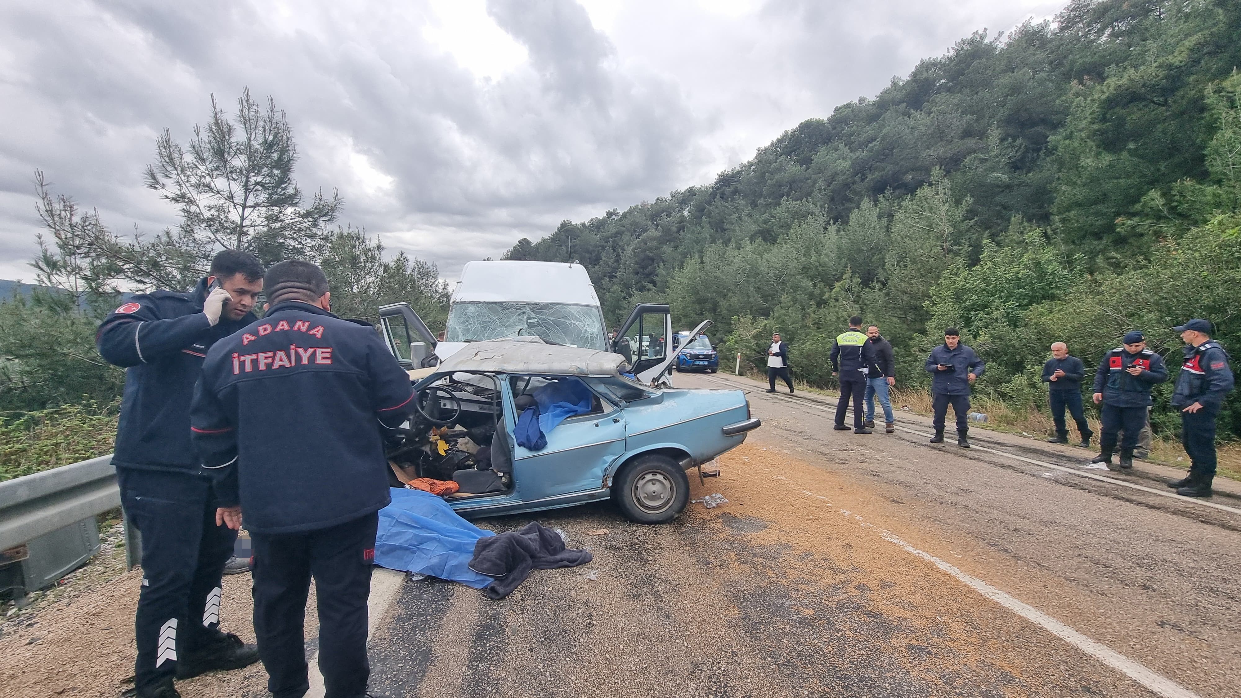 Adana'da Feci Kaza 3'Ü Çocuk 5 Ölü, 7 Yaralı (3)