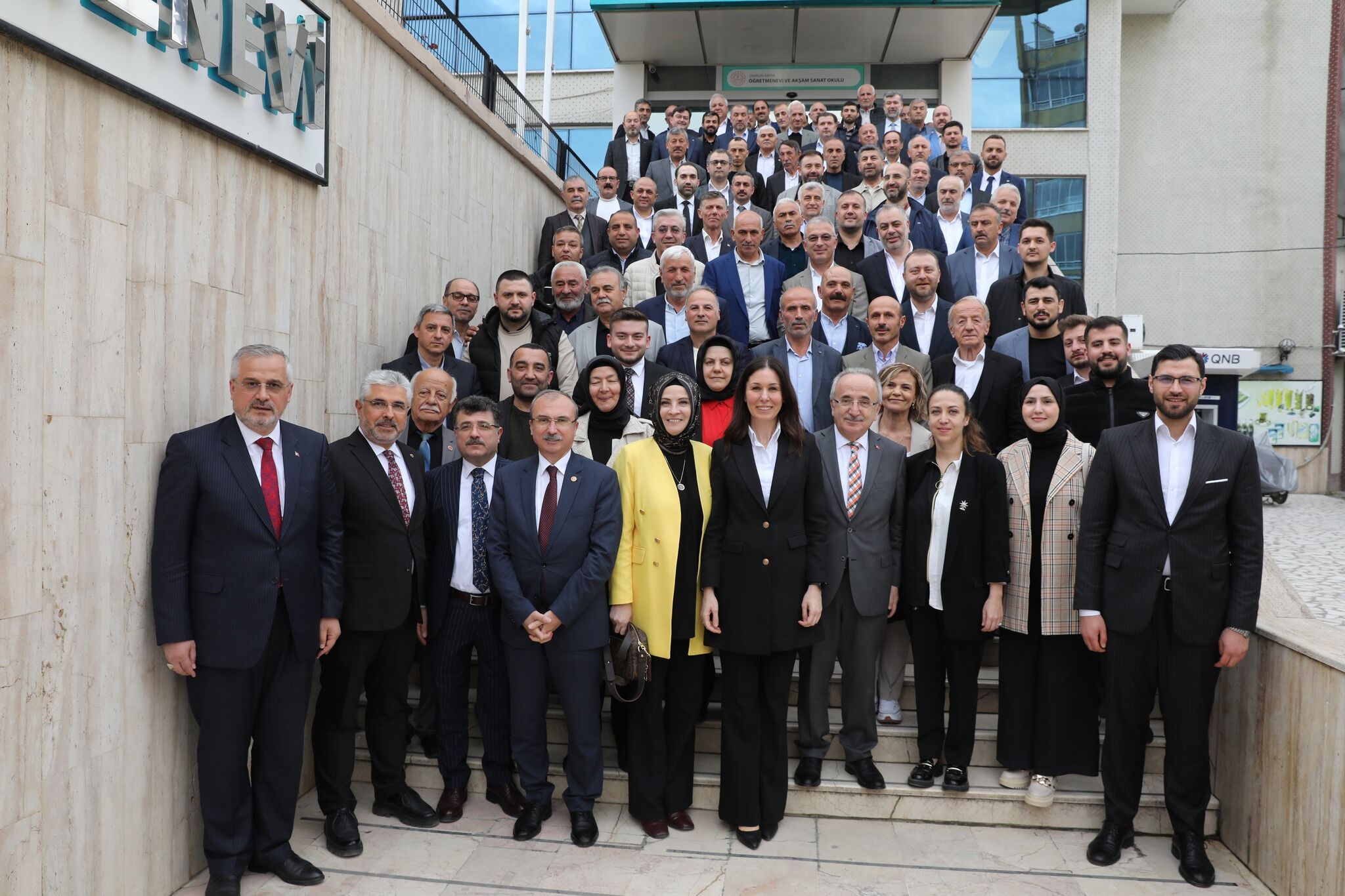 Ak Parti Bafra İlçe Danışma Meclisi Toplantısı Yoğun Katılımla Gerçekleştirildi (9)