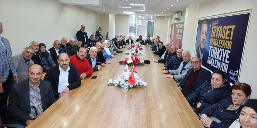 Ak Parti Bafra İlçe Teşkilatı’ndan Bayramlaşma (2)