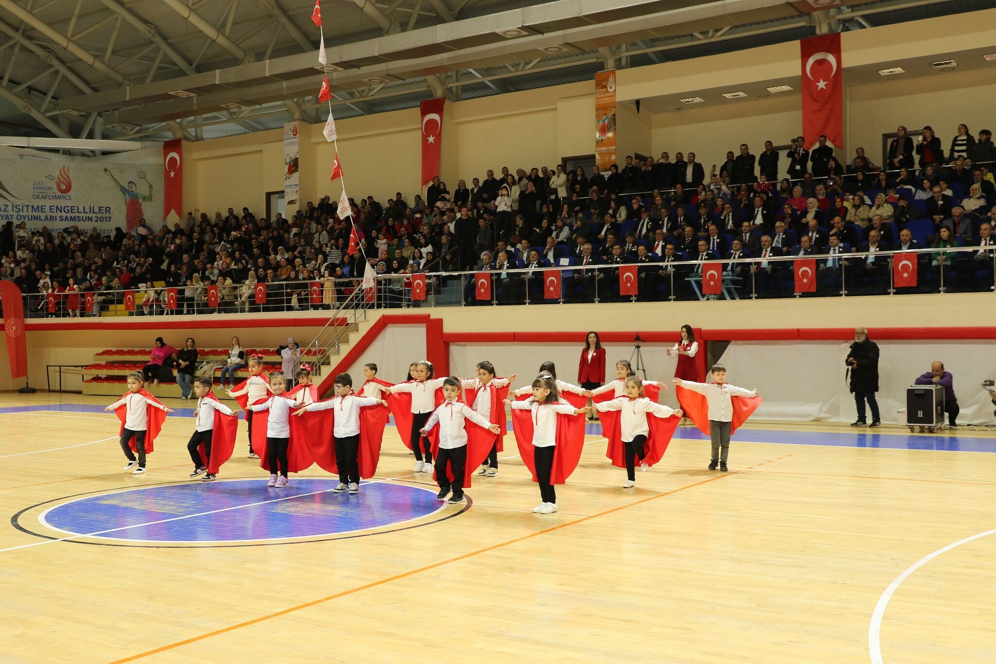 Bafra Ilçesinde, 23 Nisan Ulusal Egemenlik Ve Çocuk Bayramı (7)