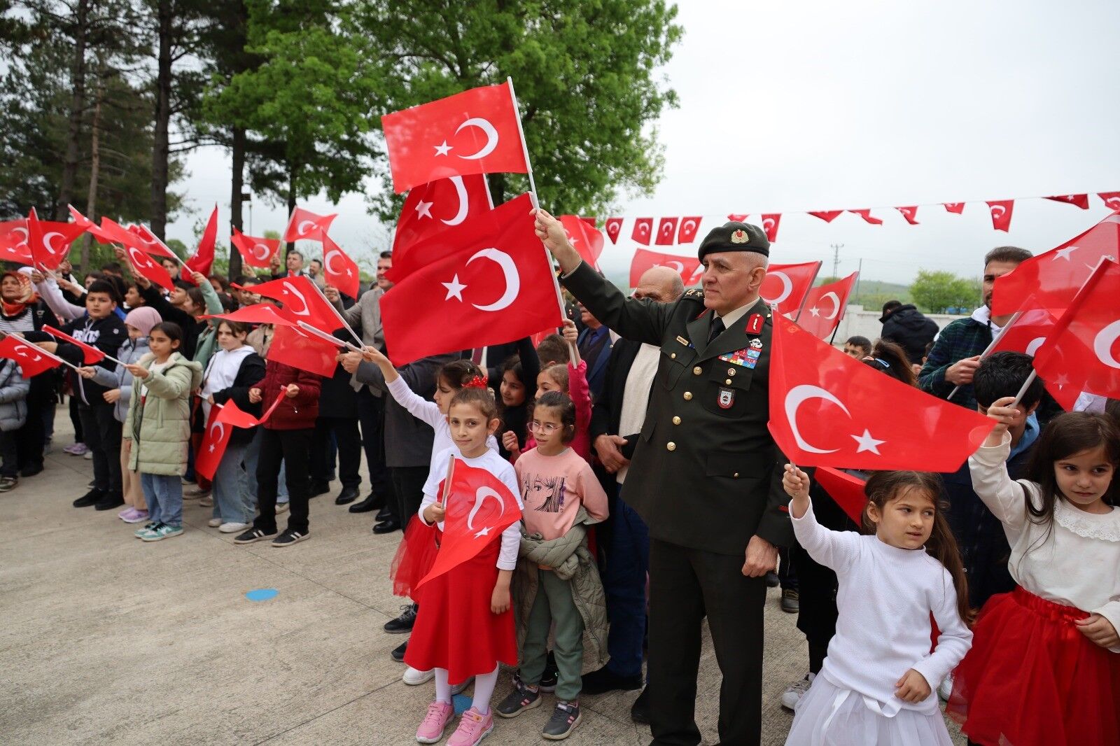 Bafra'da Askeri Bandodan Öğrencilere Özel Konser (4)