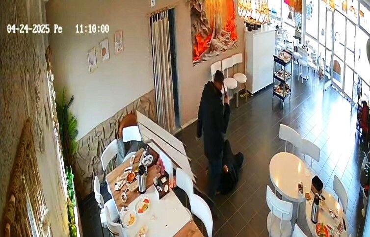 Dehşet Görüntüleri Ortaya Çıktı Eşini Öldürüp, Aynı Tabancayla Intihar Etmişti (2)