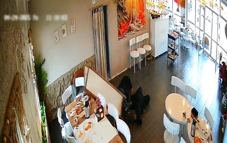 Dehşet Görüntüleri Ortaya Çıktı Eşini Öldürüp, Aynı Tabancayla Intihar Etmişti (3)