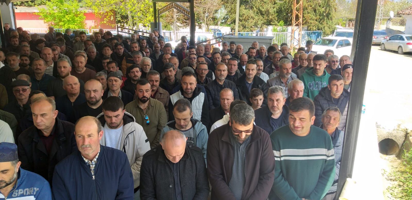 Hacı Nebiye Yayla Dualarla Son Yolculuğuna Uğurlandı (12)