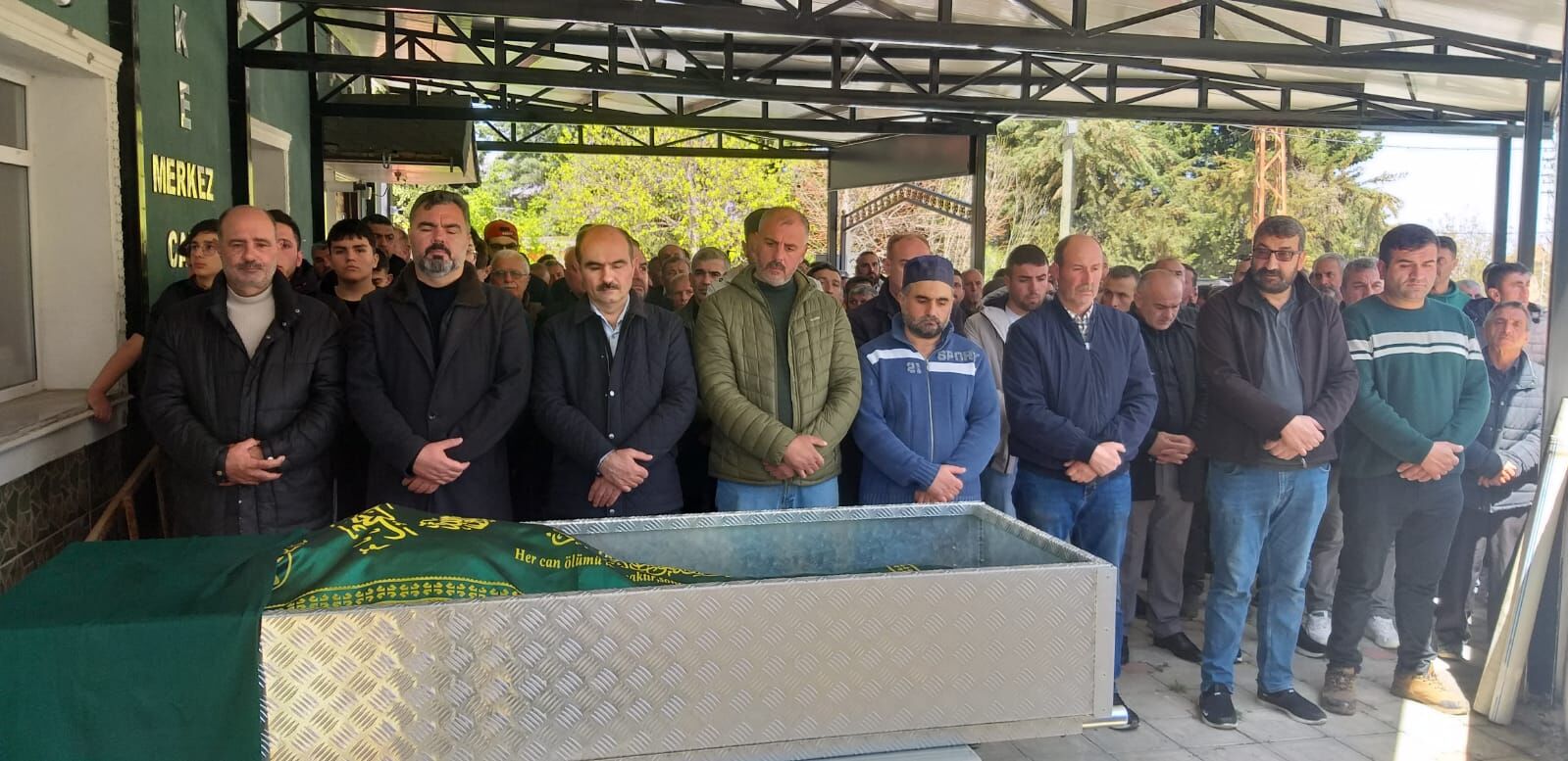 Hacı Nebiye Yayla Dualarla Son Yolculuğuna Uğurlandı (13)