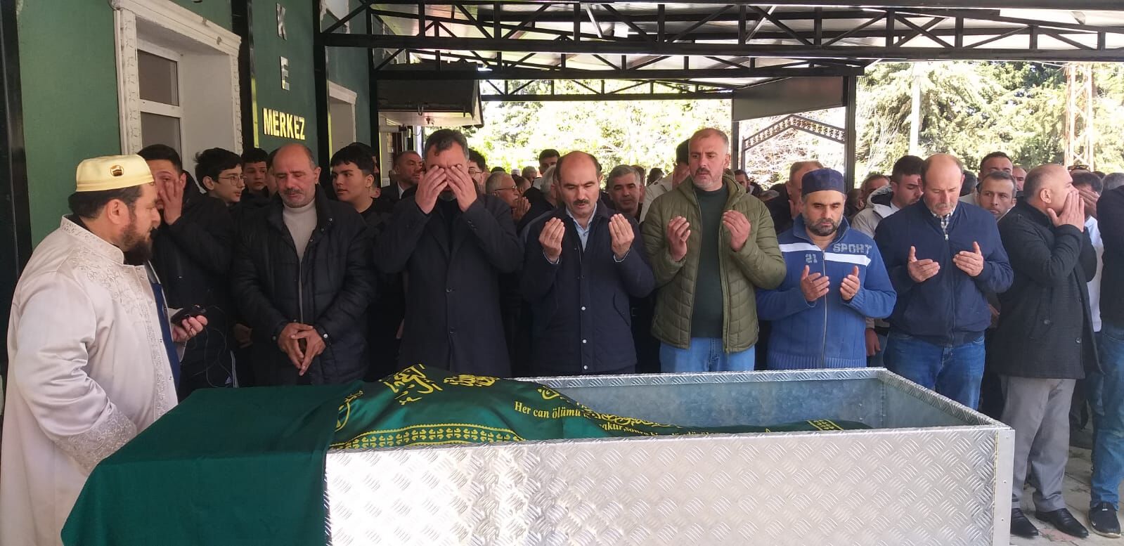 Hacı Nebiye Yayla Dualarla Son Yolculuğuna Uğurlandı (5)