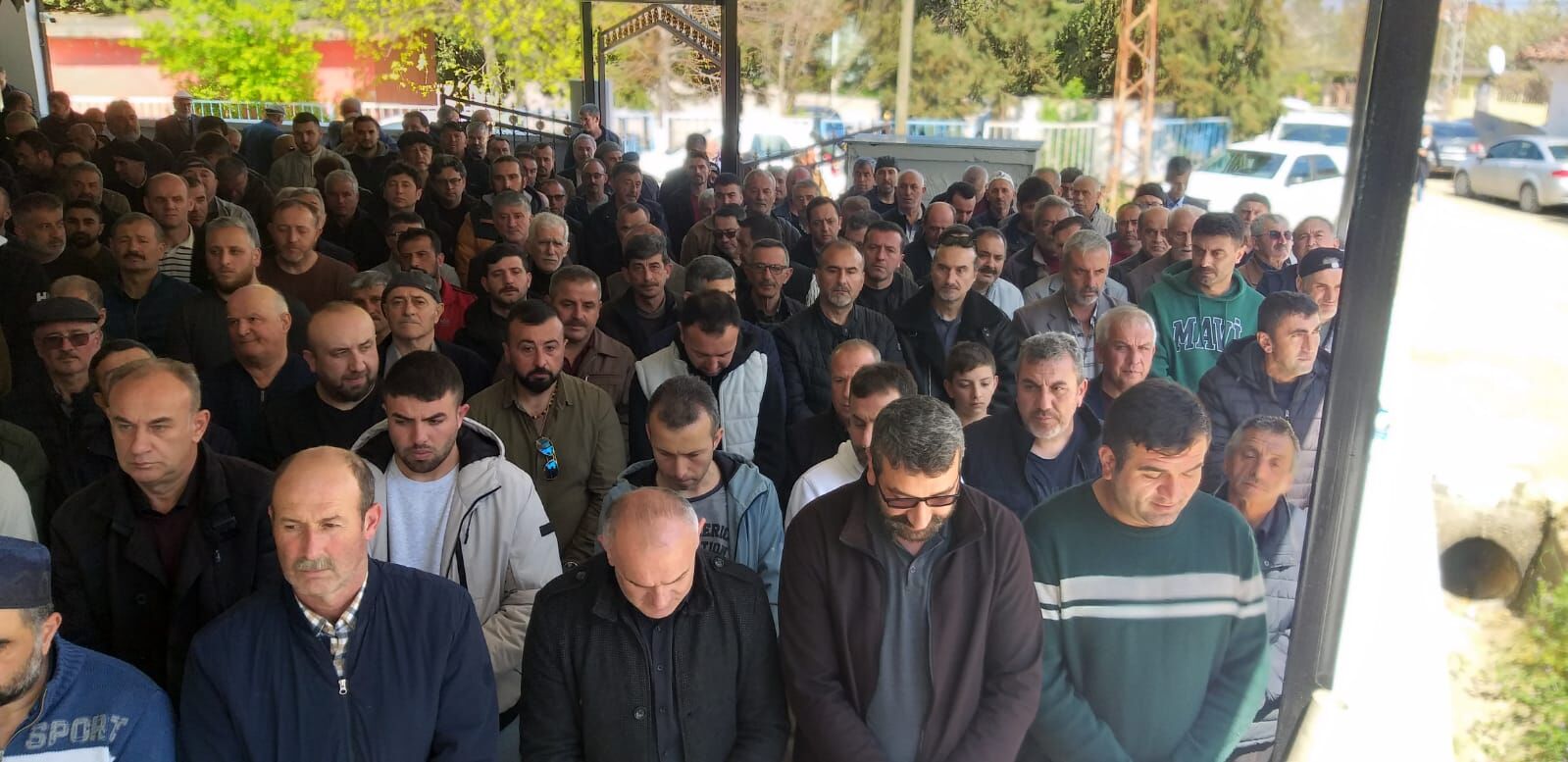 Hacı Nebiye Yayla Dualarla Son Yolculuğuna Uğurlandı (9)
