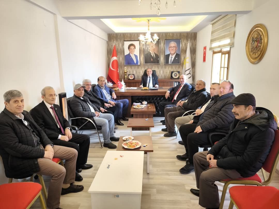 İyi̇ Parti Bafra İlçe Teşkilatında Bayramlaşma (4)