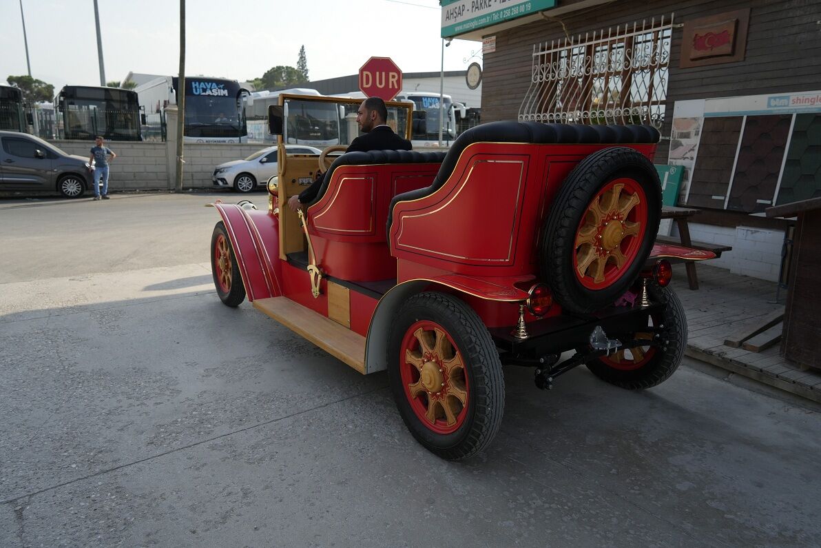 Nostalji Aşığı Genç 1925 Model Otomobilin Elektriklisini Yaptı (3)