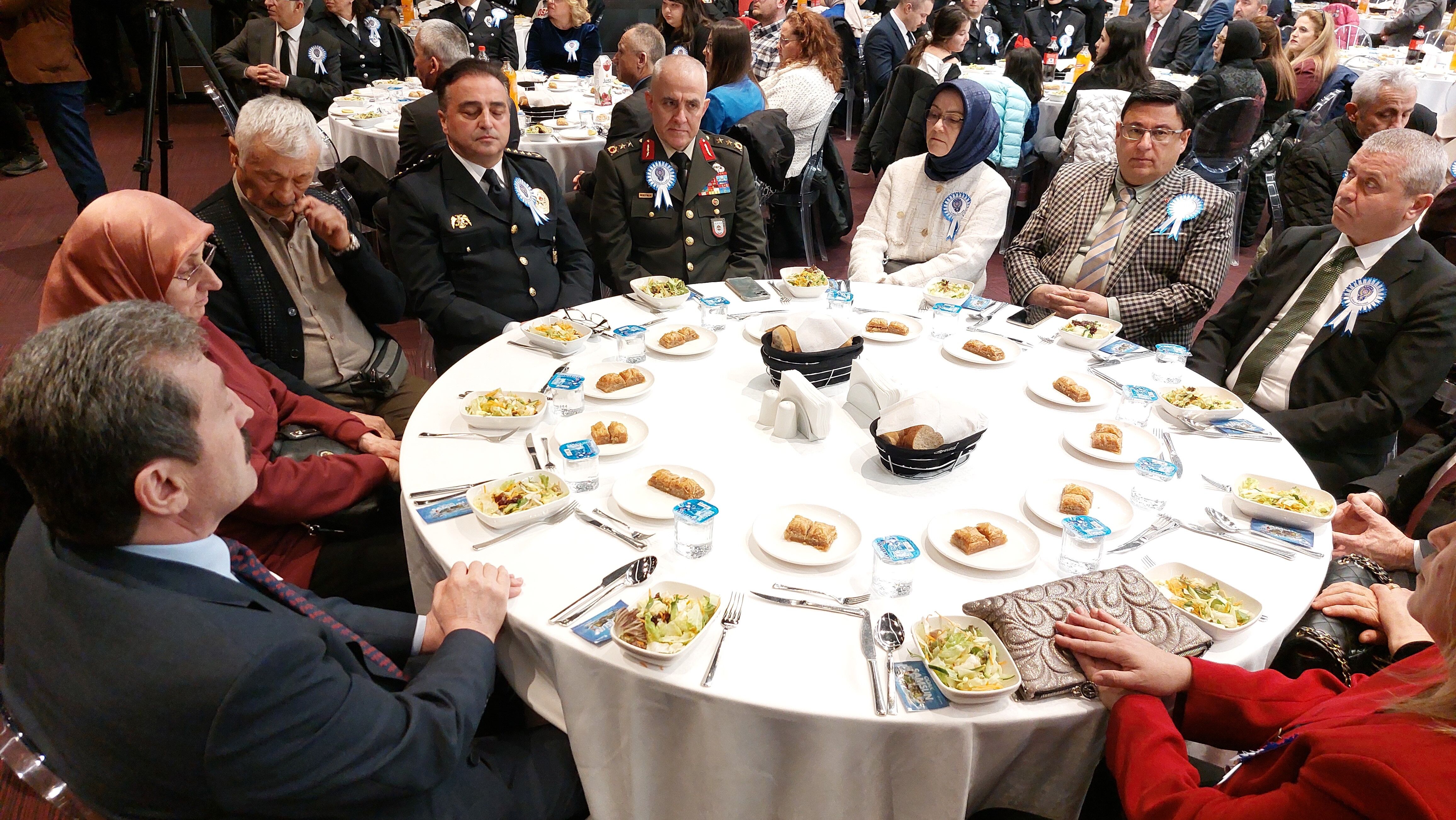 Samsun Protokolü, Şehit Aileleri Ve Gazilerle Yemekte Bir Araya Geldi1