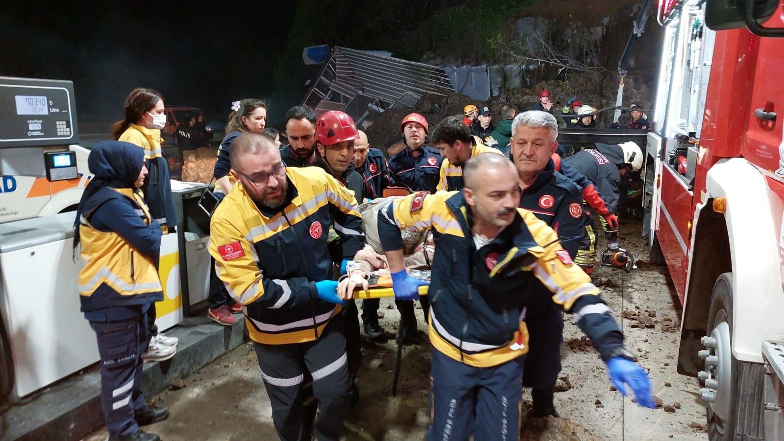 Samsun'da Heyelan (4)