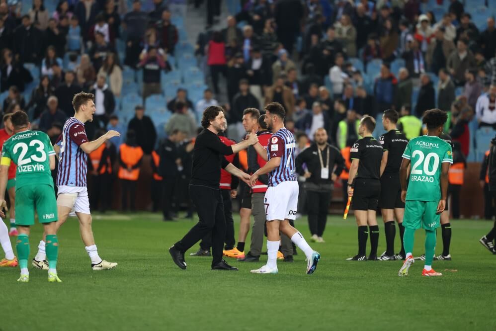 Trabzonspor Yarı Finalde! 3 Kırmızı Kart 5 Gol2