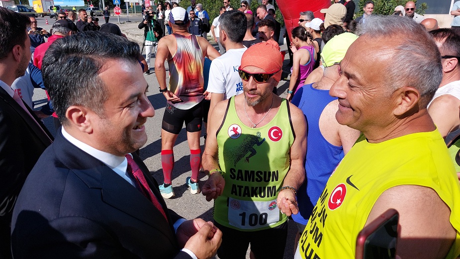 19 Mayıs Yarı Maratonu Başladı (4)