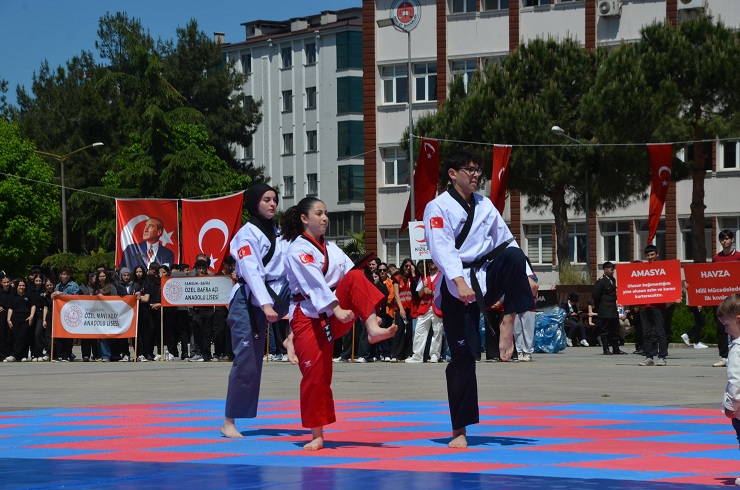 Bafra’da 19 Mayıs Coşkusu (2)