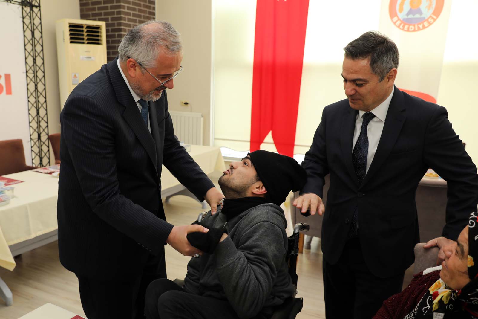 Bafra’da Engelsiz Emekler El Sanatları Sergisi Açıldı (17)
