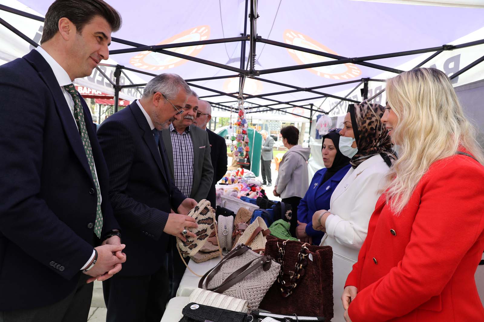 Bafra’da Engelsiz Emekler El Sanatları Sergisi Açıldı (8)