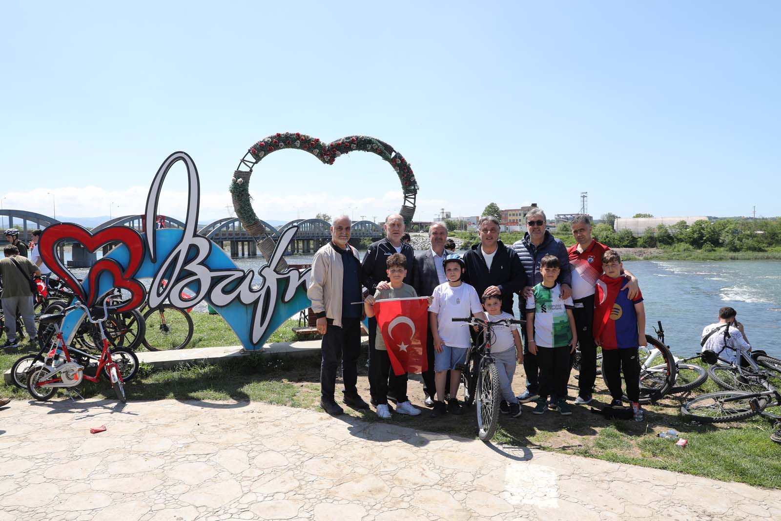 Bafra’da Gençlerin 19 Mayıs Coşkusu Pedallara Yansıdı (9)