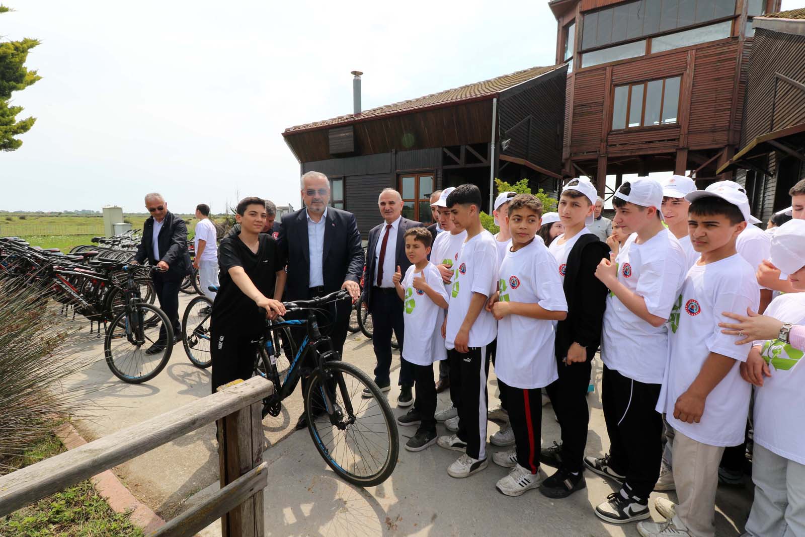 Bafra’da Pedallar Temiz Çevre İçin Döndü (5)