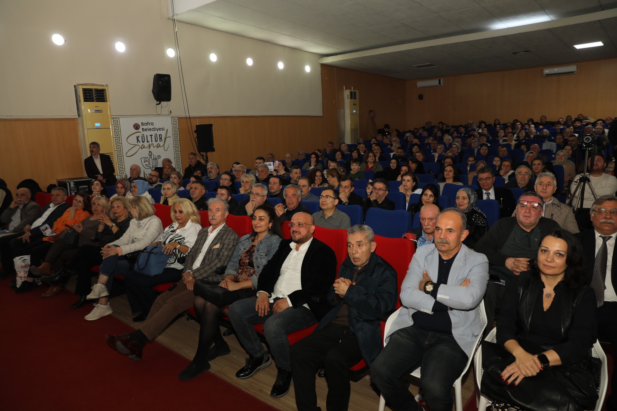 Bafra’da“Türk Sanat Müziği Konseri” Gönülleri Mest Etti (5)